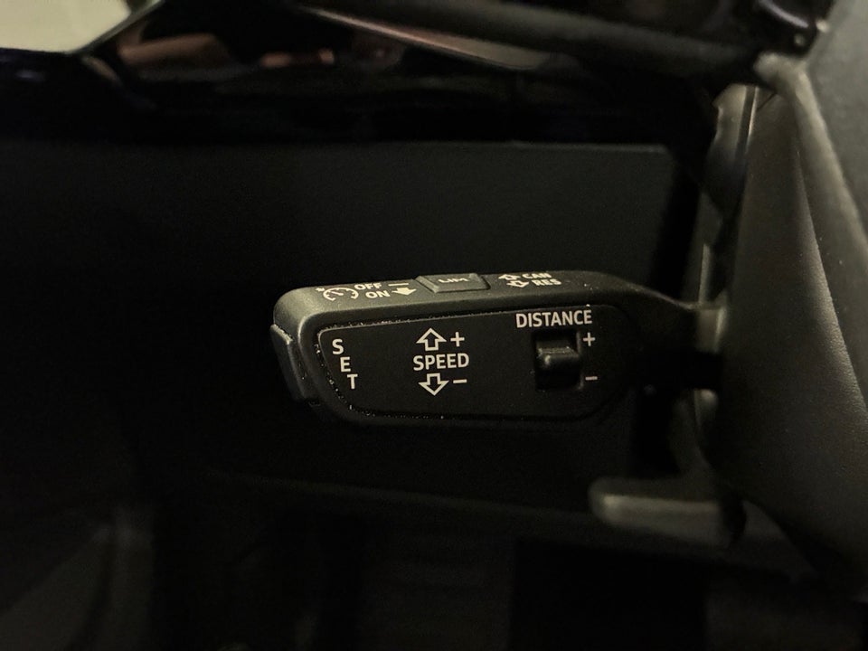 Audi Q8 e-tron 55 Prestige quattro 5d