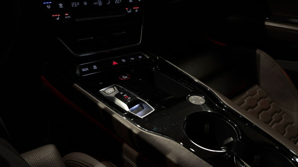 Audi e-tron GT quattro 4d