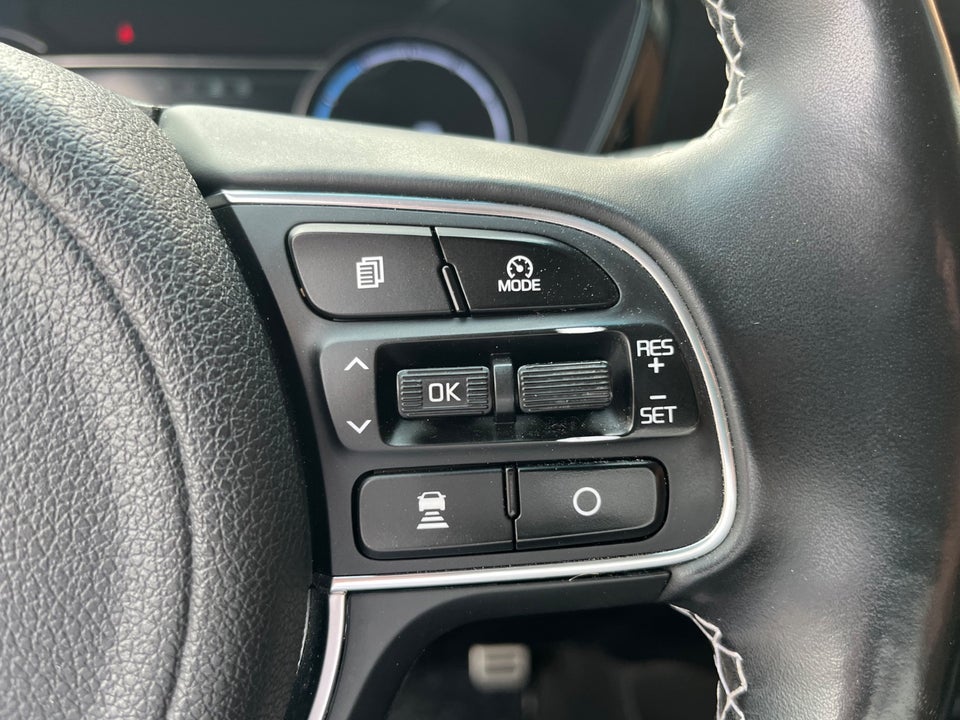 Kia e-Niro 64 Advance 5d