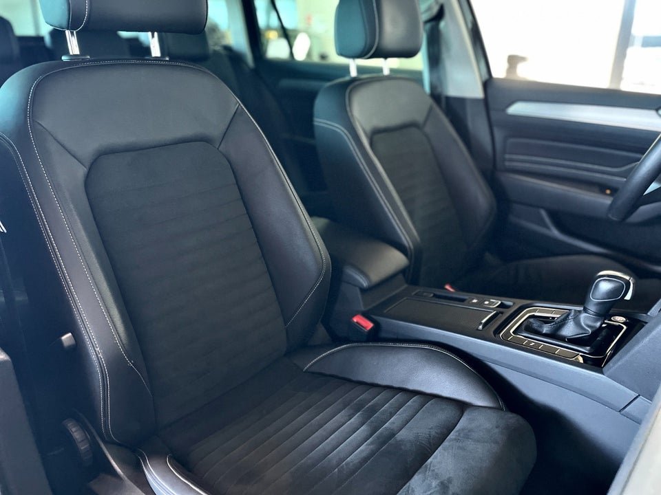 VW Passat 2,0 TDi 200 Elegance Variant DSG 5d