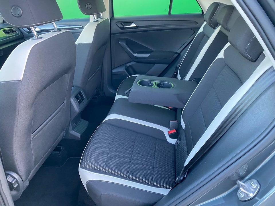 VW T-Roc 1,5 TSi 150 Sport DSG 5d