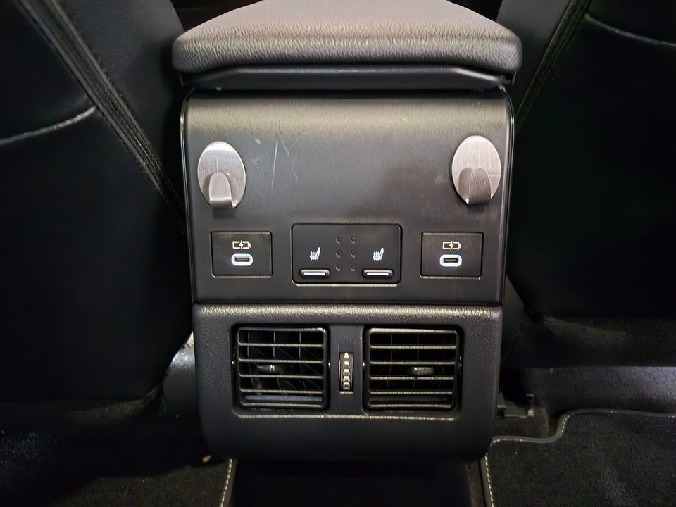 Toyota bZ4X Executive 5d