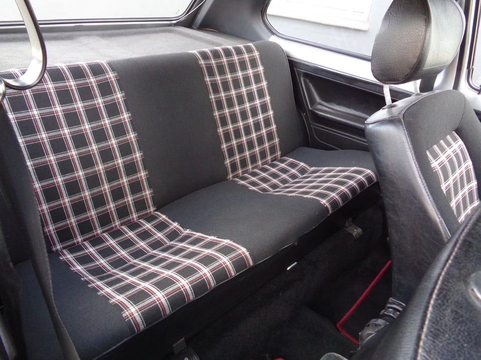 VW Golf I 1,6 GTi 3d