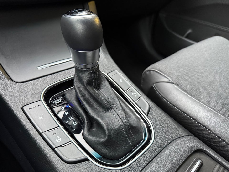 Hyundai i30 1,0 T-GDi Essential DCT 5d