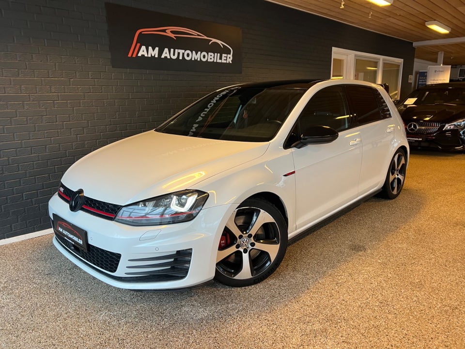 VW Golf VII 2,0 GTi Performance BMT Van 5d