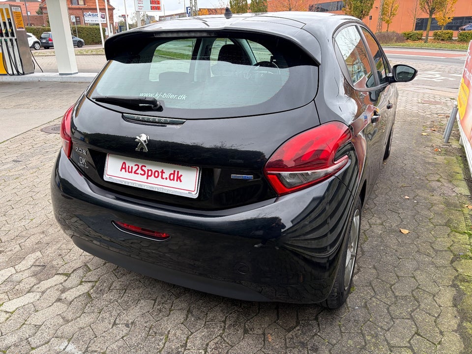 Peugeot 208 1,6 BlueHDi 100 Active 5d