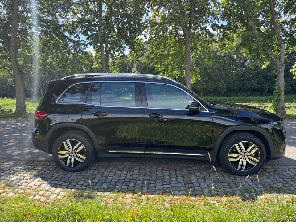 Mercedes EQB250 Progressive 7prs 5d
