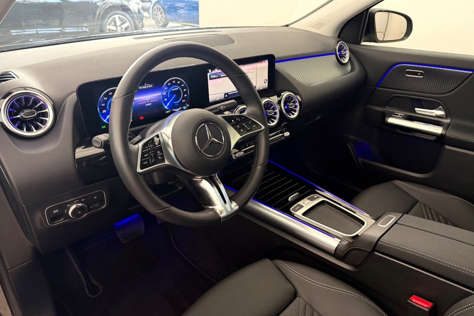Mercedes EQA250+ Progressive 5d