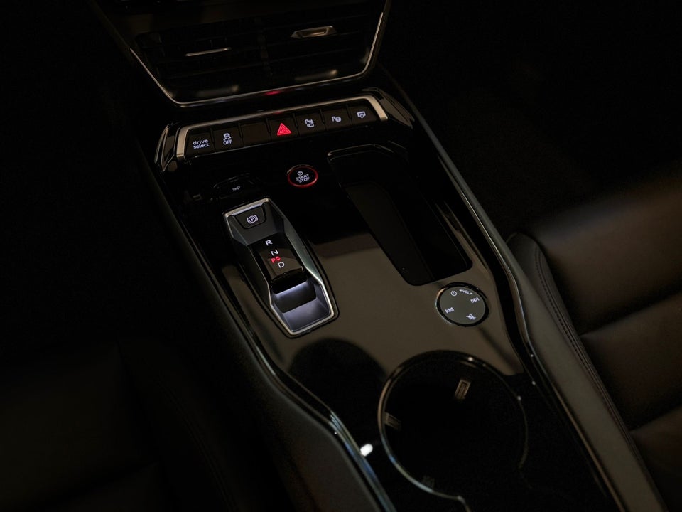 Audi e-tron GT quattro 4d