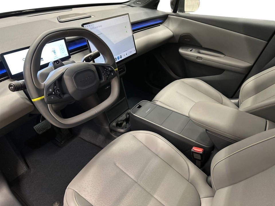 Lynk & Co 02 More 5d