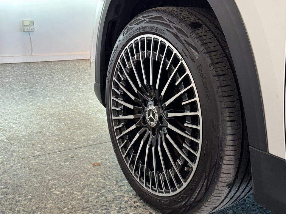 Mercedes EQA250 AMG Line 5d