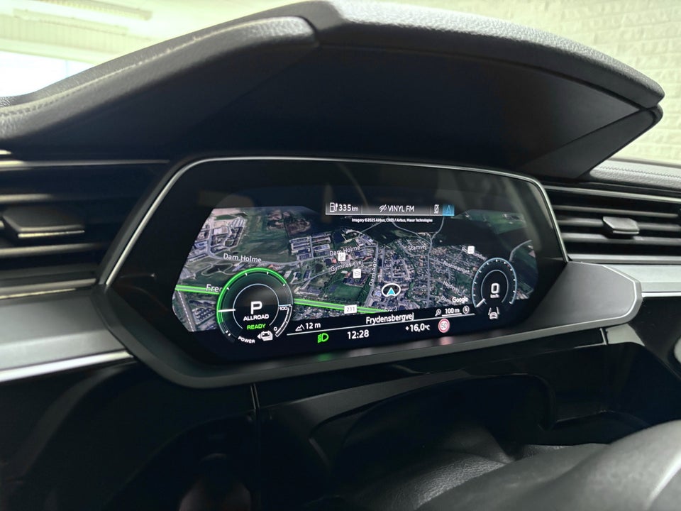 Audi e-tron 55 Advanced quattro 5d