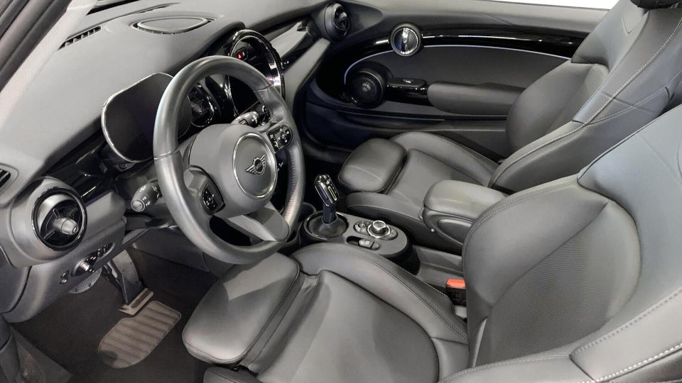 MINI Cooper SE Edition Premium Plus 3d