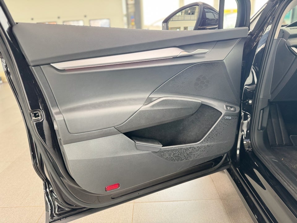 Skoda Enyaq 85 iV Suite Maxx Coupé 5d