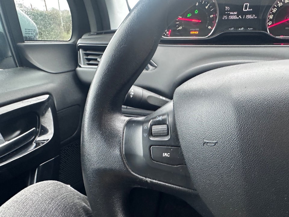 Peugeot 208 1,4 HDi 68 Active 5d