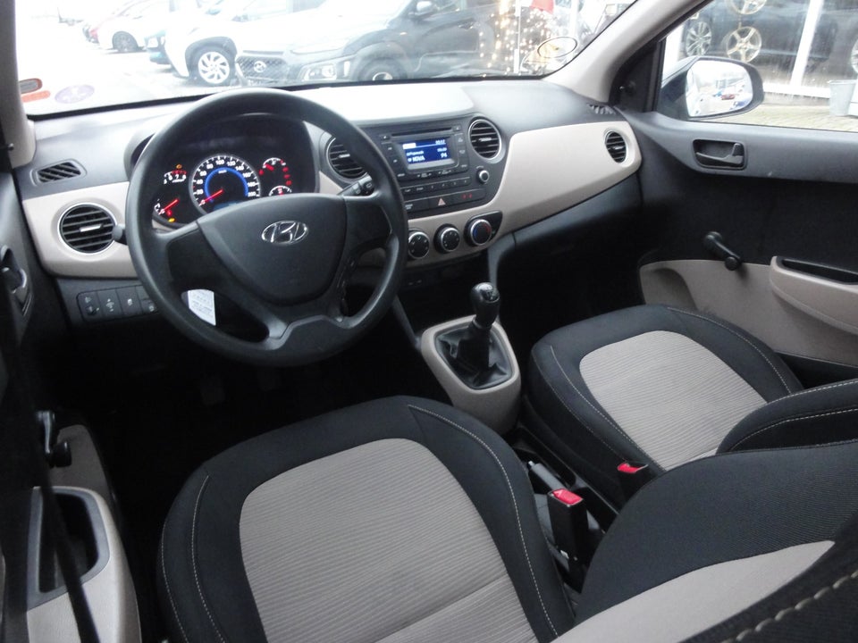 Hyundai i10 1,0 Move 5d