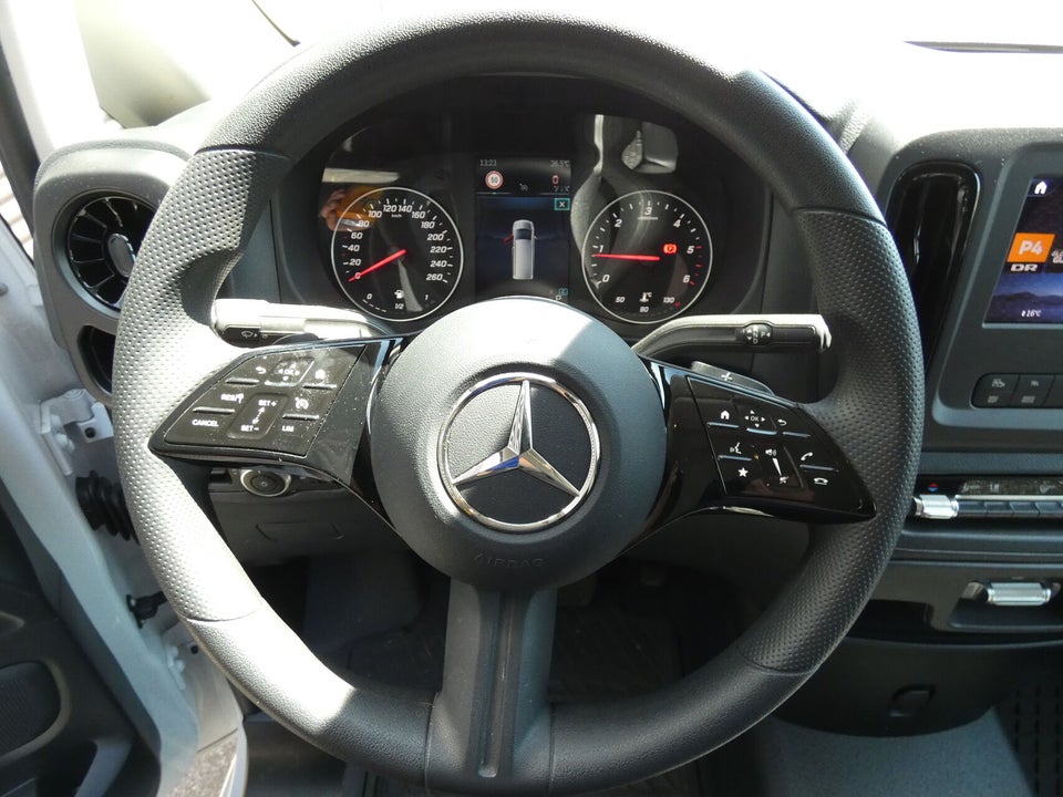 Mercedes Vito 114 2,0 CDi A2 Kassevogn PRO aut. RWD