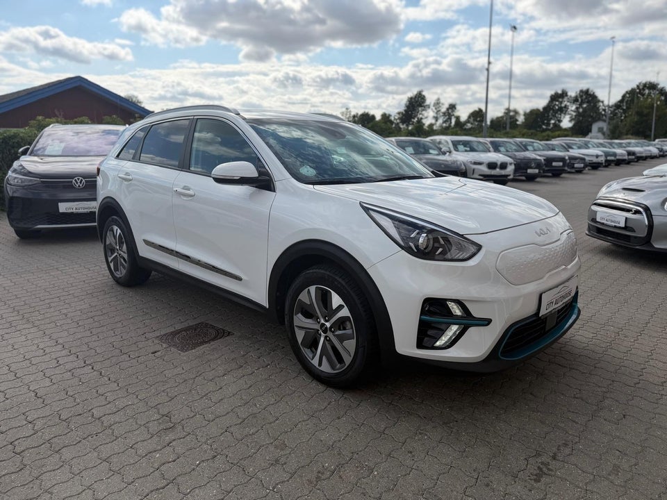 Kia Niro 64 EV Prestige 5d