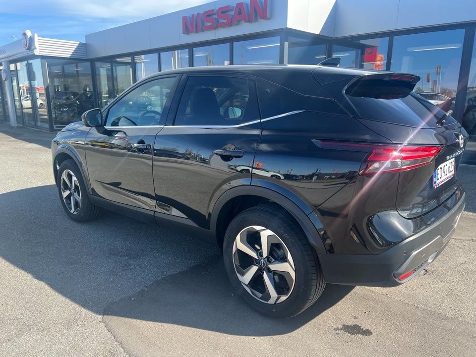 Nissan Qashqai 1,3 mHEV N-Connecta 5d