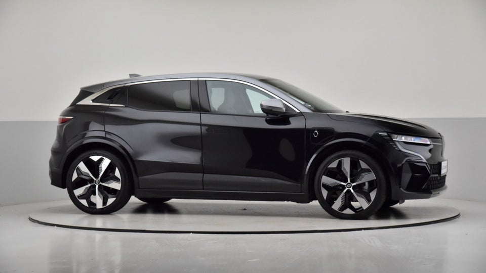 Renault Megane E-Tech 60 Techno 5d