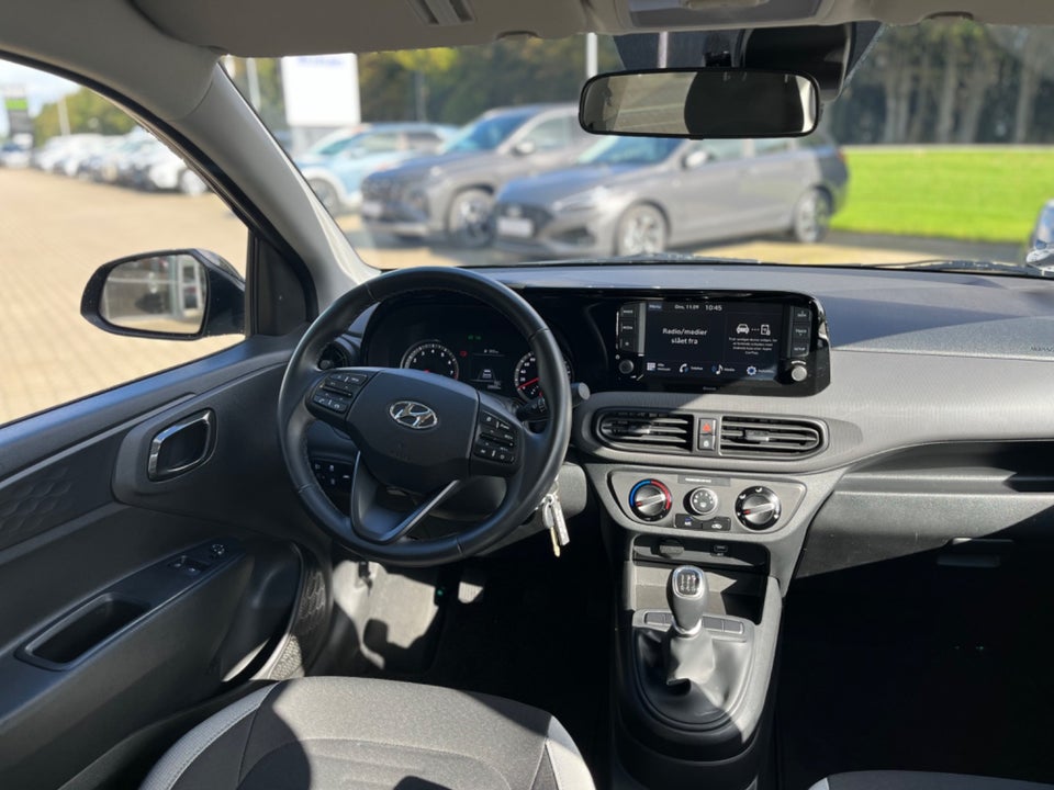 Hyundai i10 1,0 MPi Essential 5d