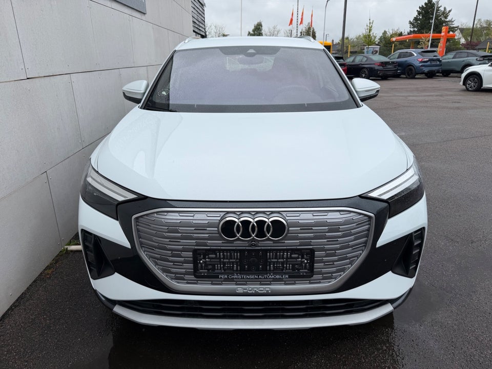 Audi Q4 e-tron 45 Progress 5d