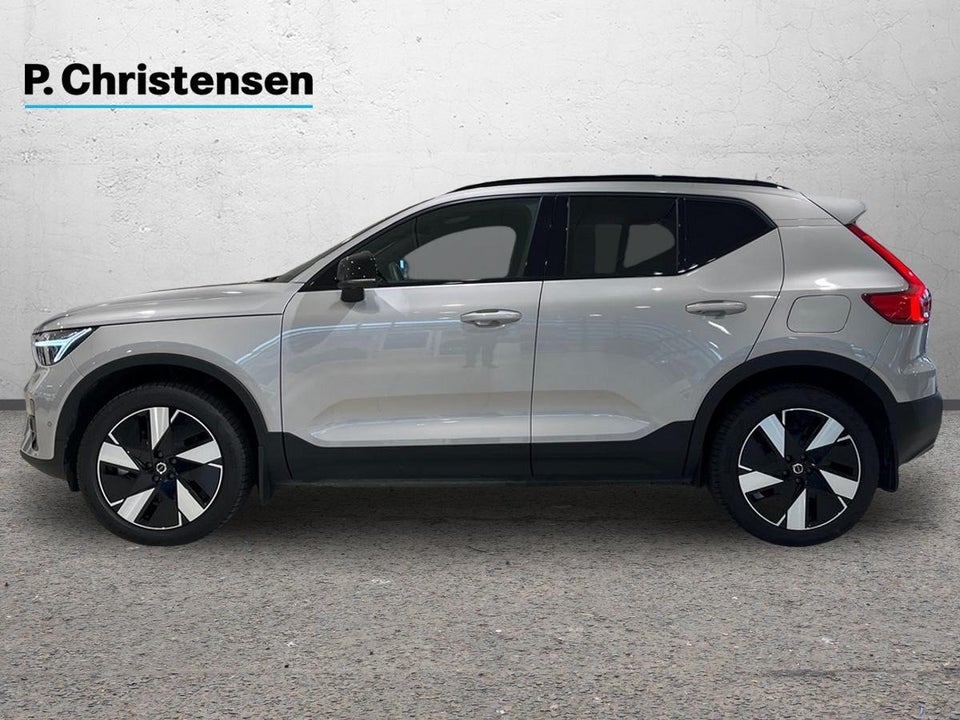 Volvo EX40 Extended Range Plus 5d