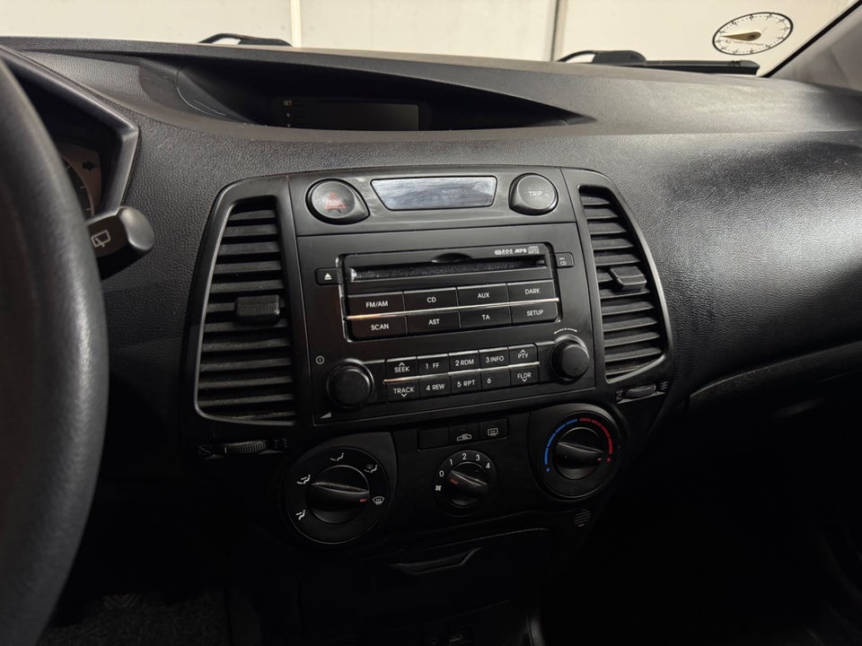 Hyundai i20 1,25 Classic 5d