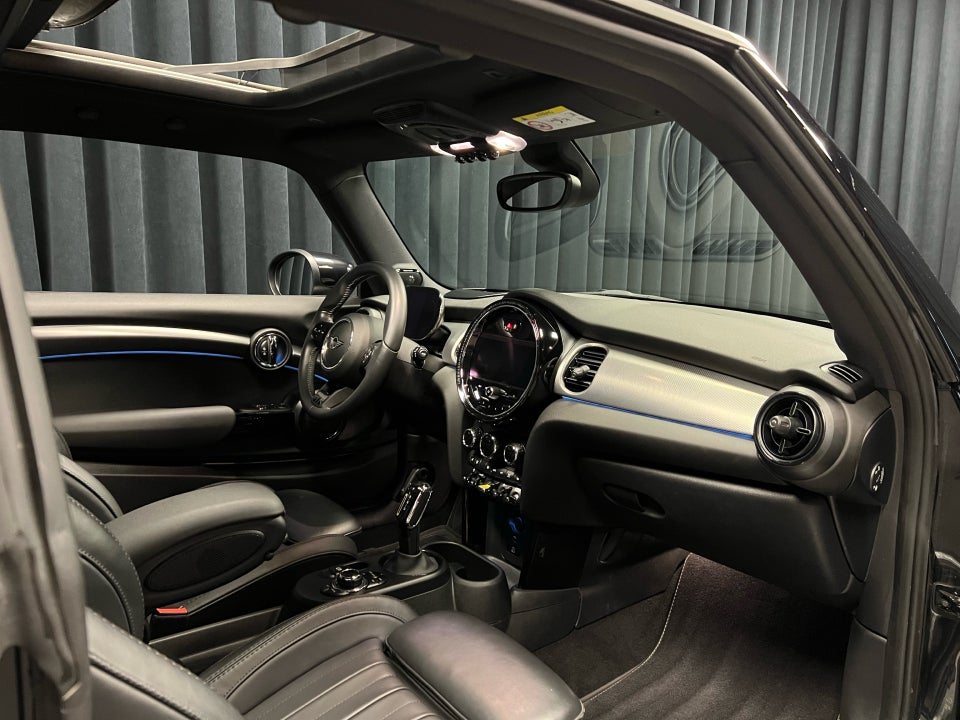 MINI Cooper SE Yours Trim 3d