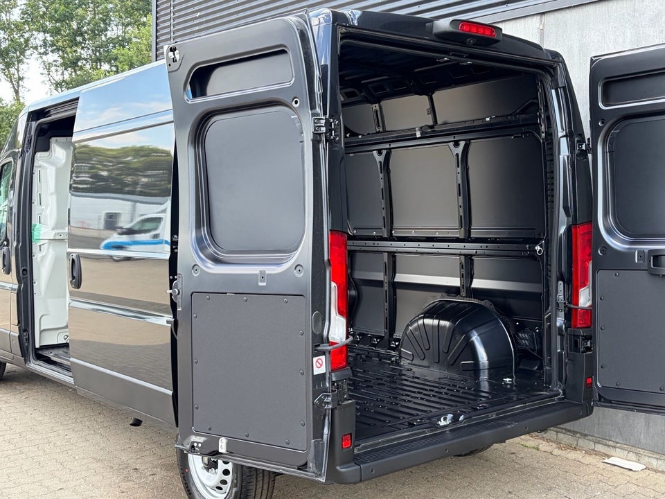 Fiat Ducato 35M 2,2 BlueHDi 180 L3H2 Comfort EAT8