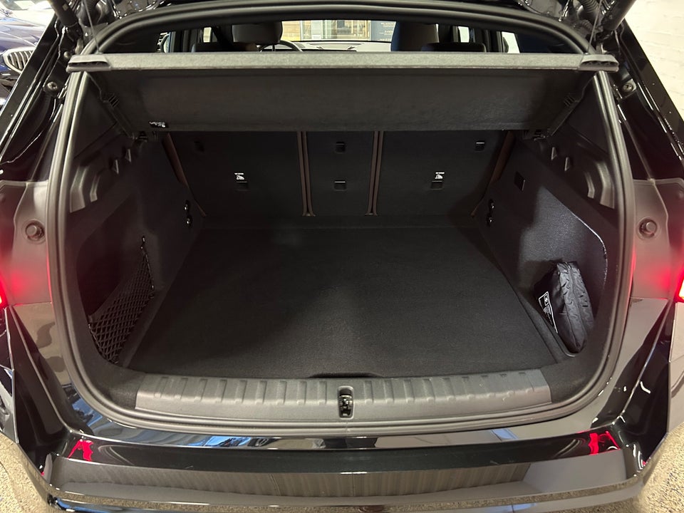 BMW iX1 xDrive30 Fully Charged M-Sport 5d