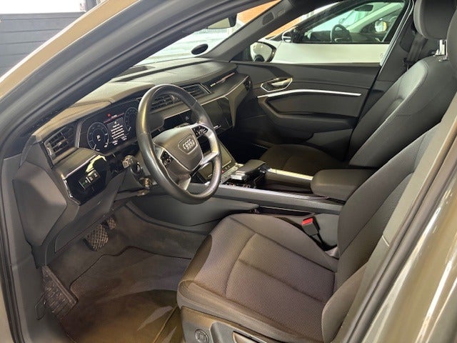 Audi Q8 e-tron 55 Sportback quattro 5d