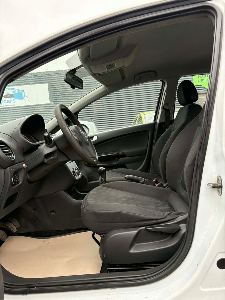 Opel Corsa 1,0 12V Enjoy 5d