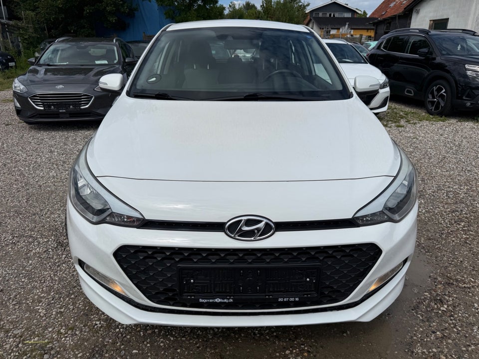 Hyundai i20 1,25 Trend 5d