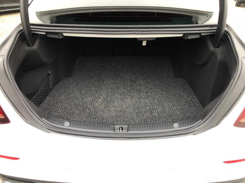 Mercedes E220 d 2,0 Avantgarde aut. 4d