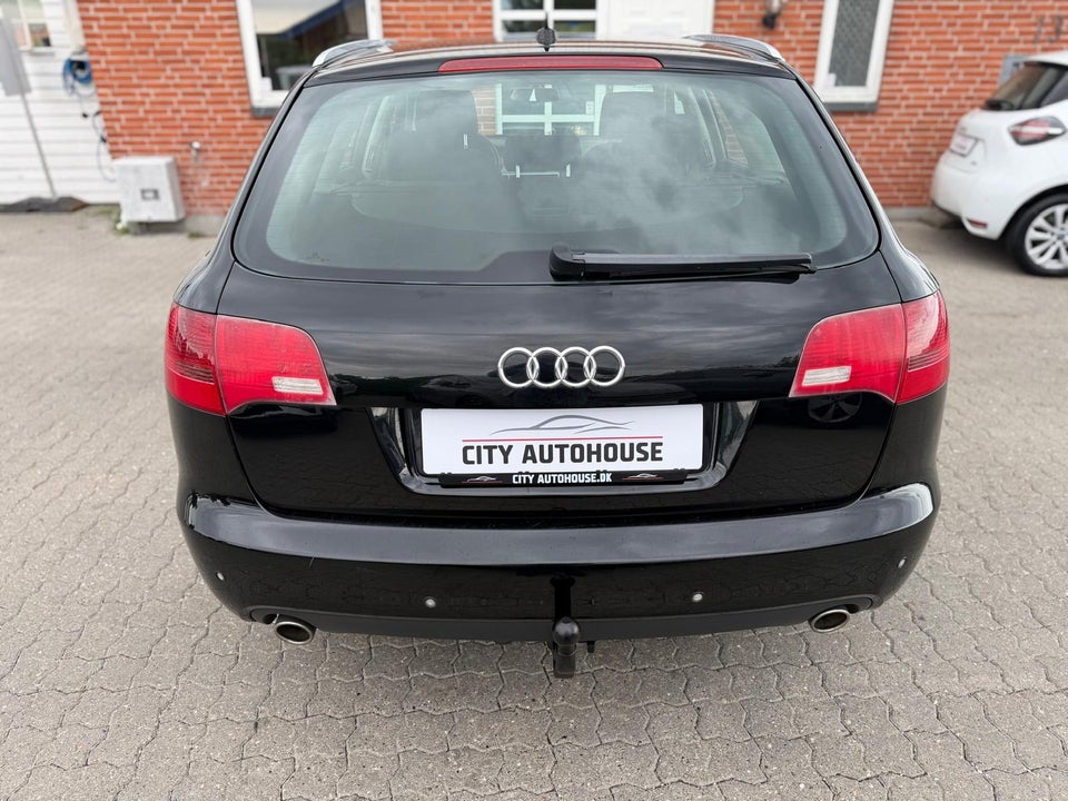 Audi A6 2,4 V6 Avant Multitr. 5d