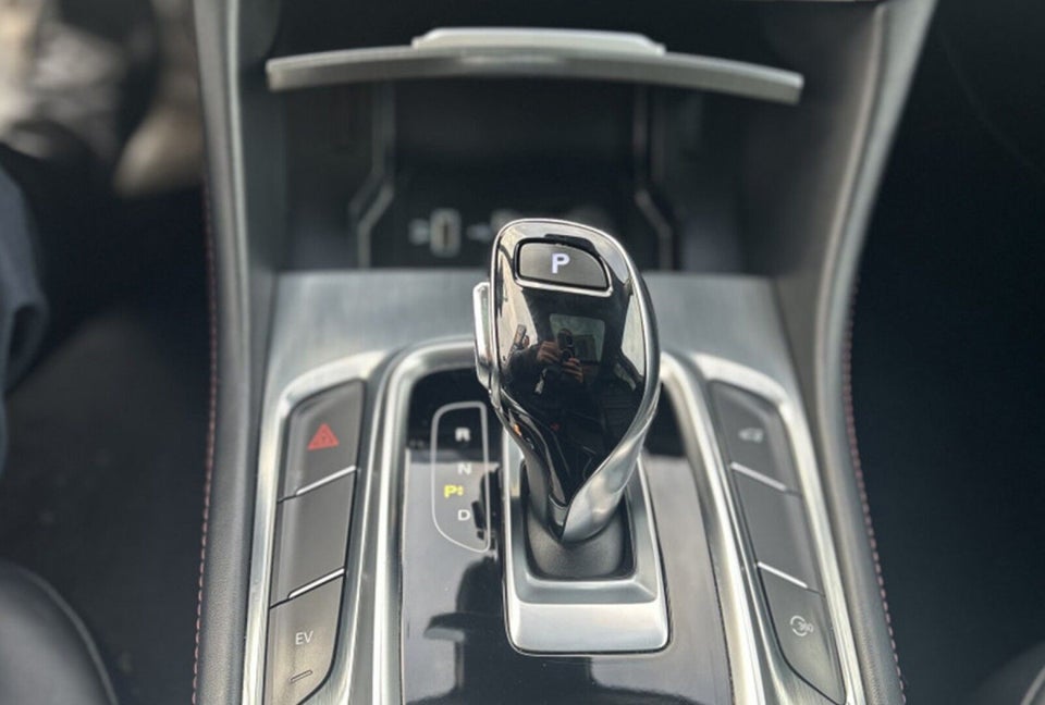 MG EHS 1,5 PHEV Luxury 5d