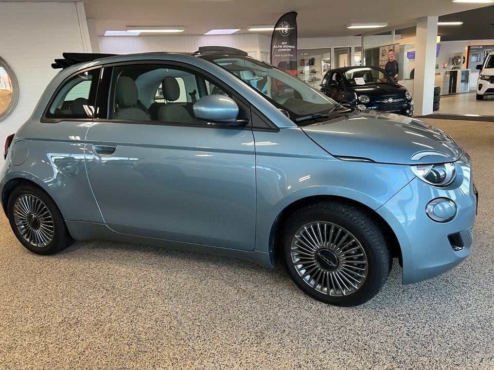 Fiat 500e 42 Icon Pack Cabrio 2d