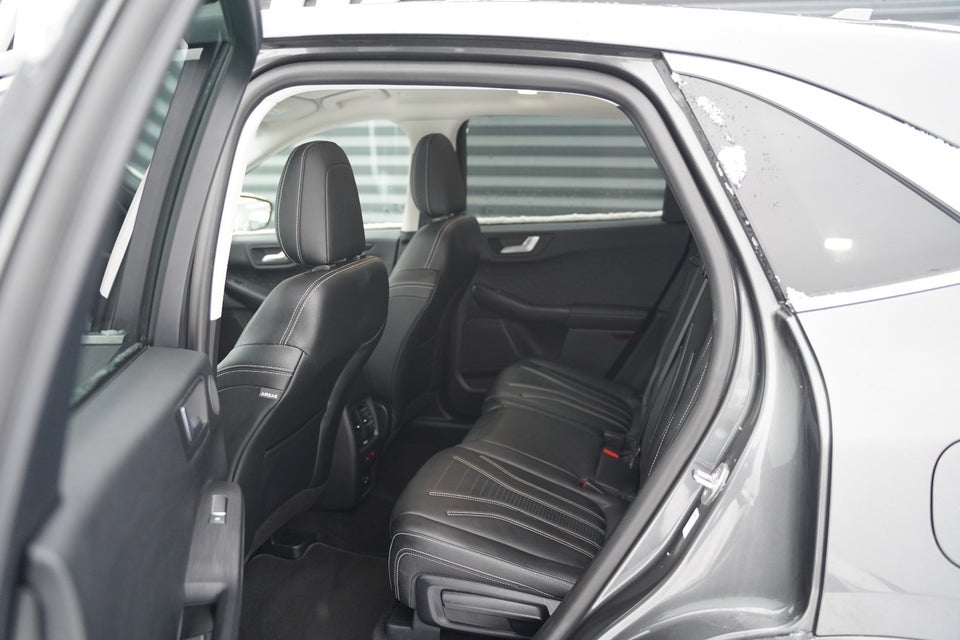 Ford Kuga 2,5 PHEV Vignale CVT 5d