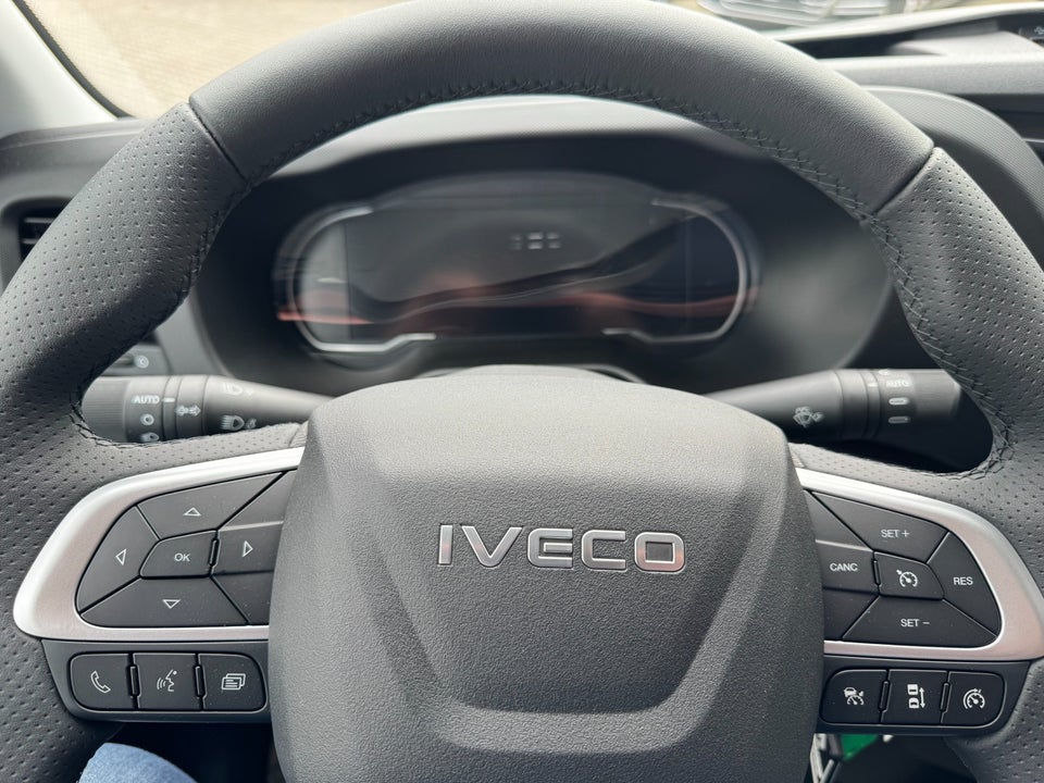 Iveco Daily 3,0 35C18 4100mm Db.Kab AG8
