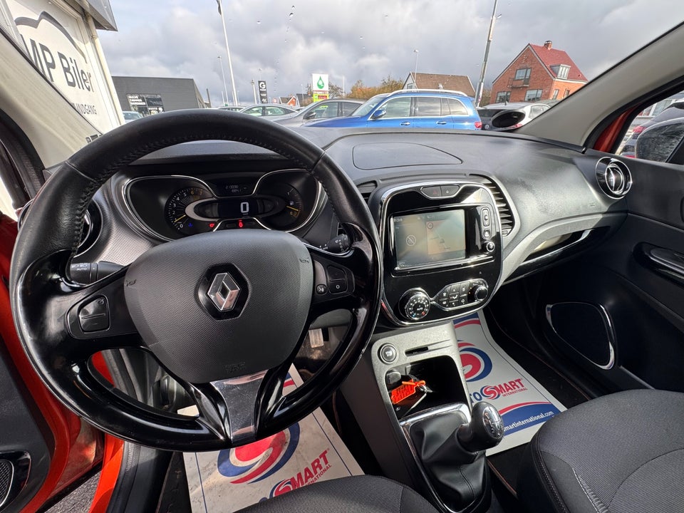 Renault Captur 0,9 TCe 90 Expression 5d