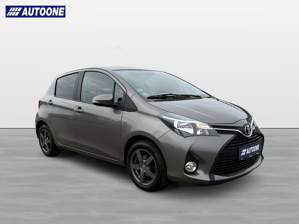 Toyota Yaris 1,0 VVT-i T2 5d