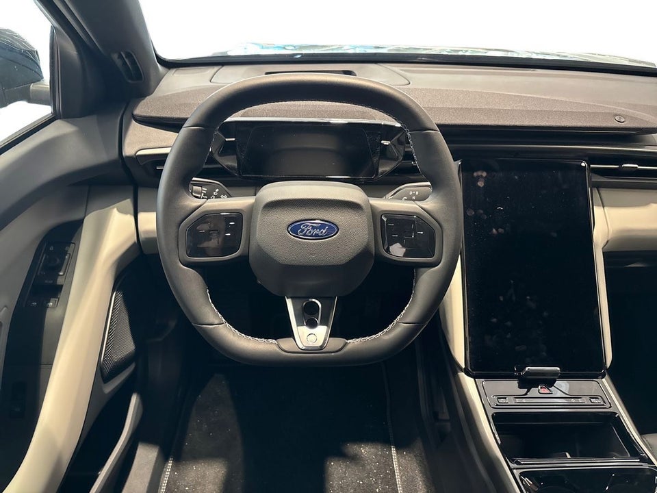 Ford Capri 77 Select Extended Range 5d