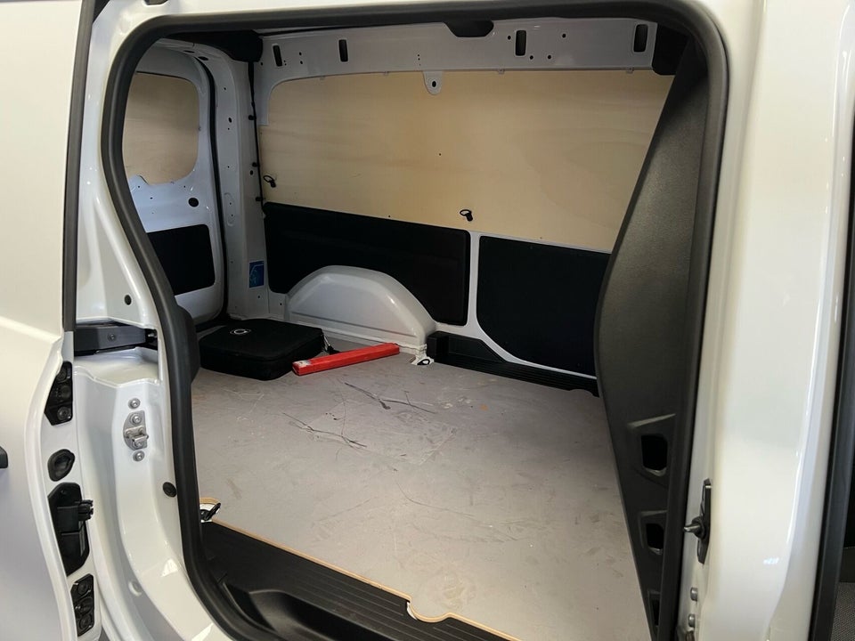 Mercedes eCitan A2 Basis Van