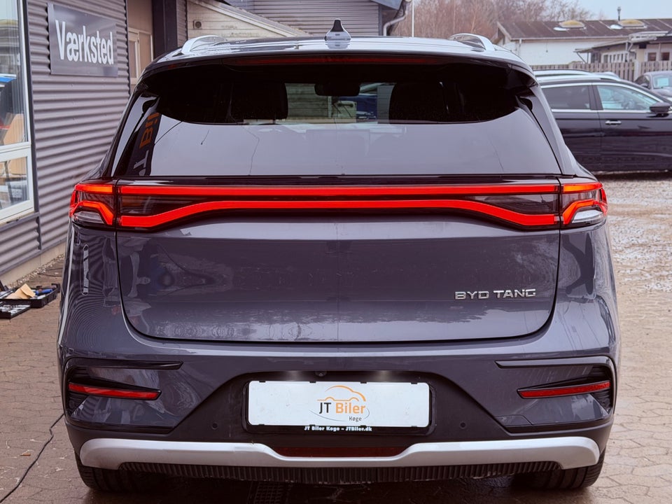 BYD Tang 109 Flagship AWD 7prs 5d