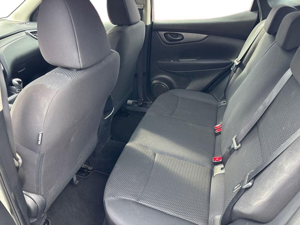 Nissan Qashqai 1,3 Dig-T 140 Visia 5d