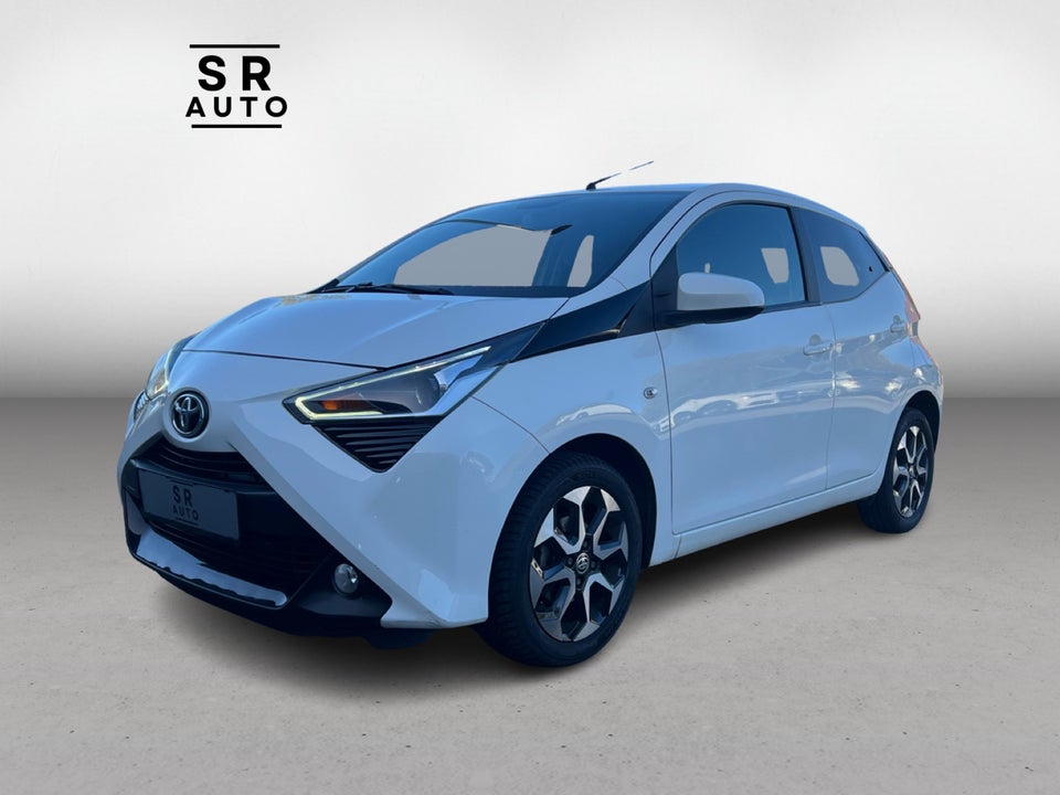 Toyota Aygo 1,0 VVT-i x-press 5d