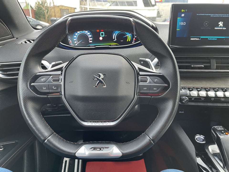 Peugeot 3008 1,6 Hybrid GT EAT8 5d