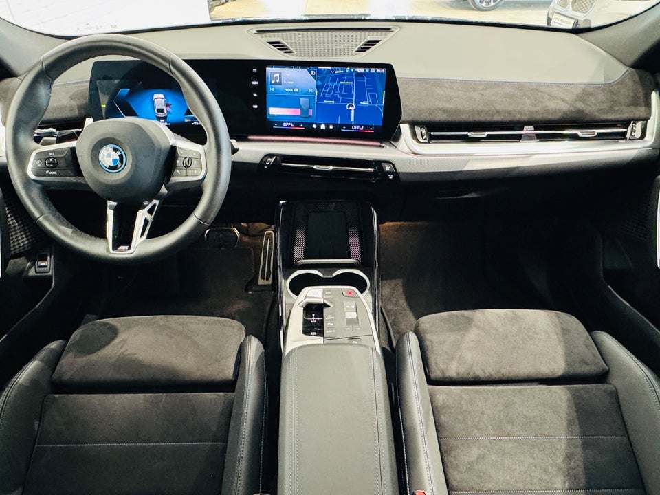 BMW iX2 eDrive20 M-Sport Premium 5d