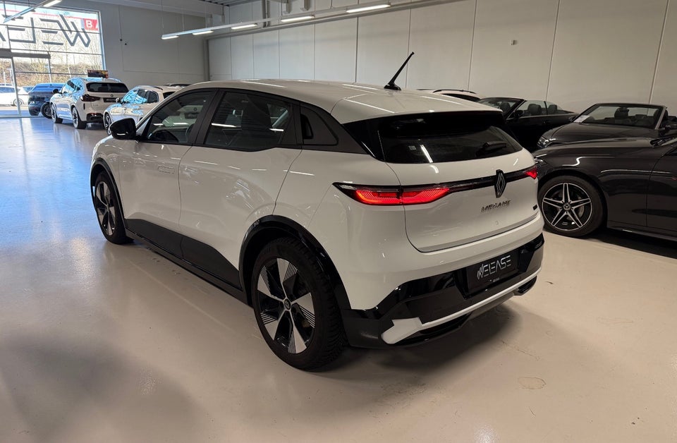 Renault Megane E-Tech 60 Equilibre 5d